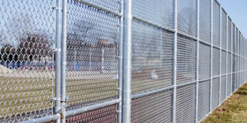 commercial fence company offering commercial fences